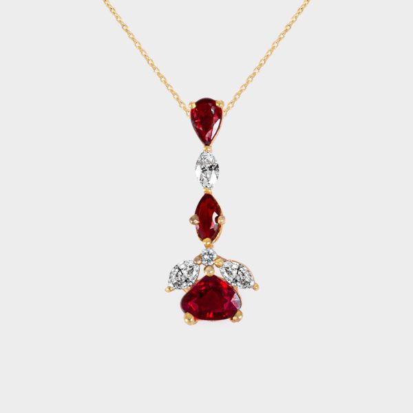 Yellow gold pendant with ruby P151